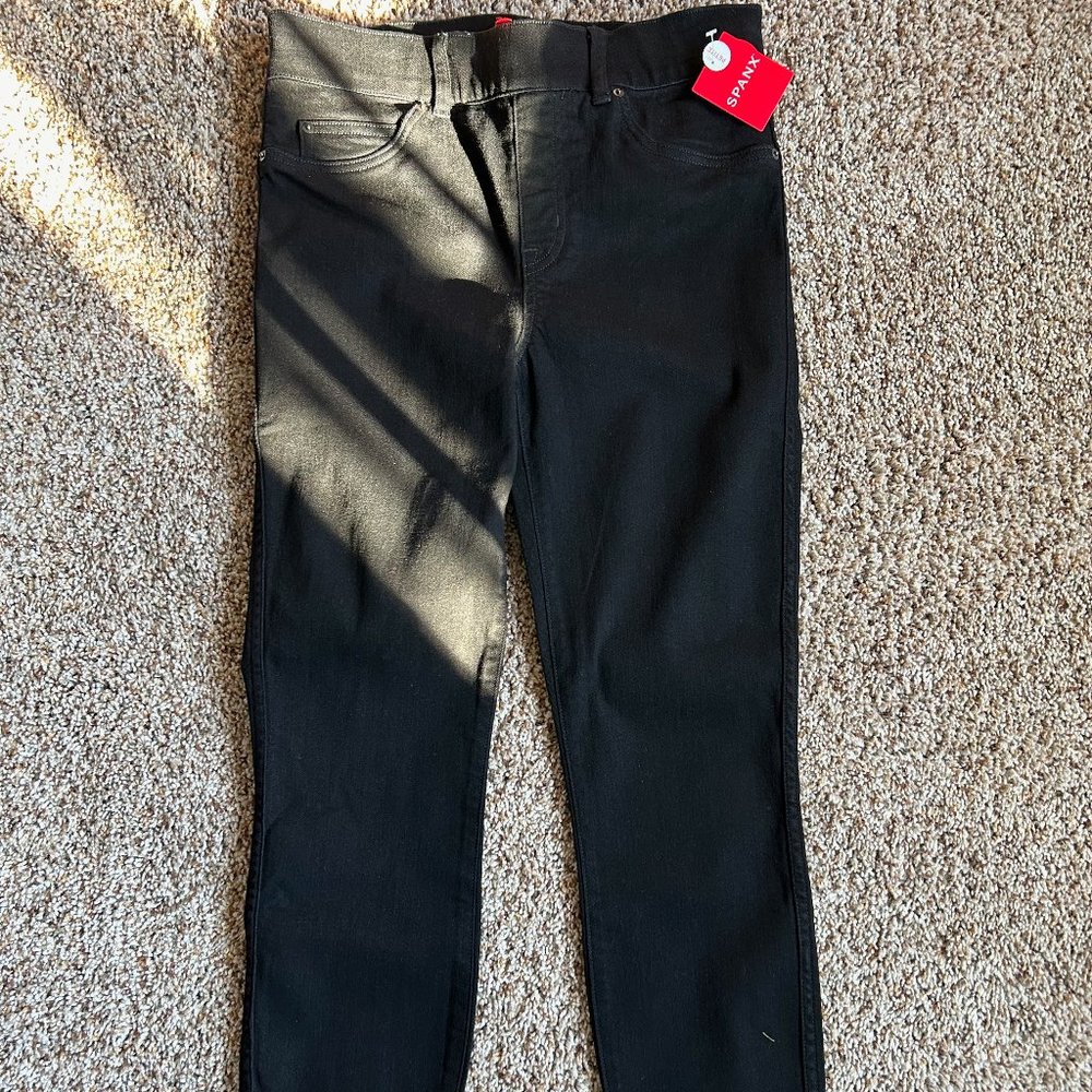 Woman's SPANX skinny jeans